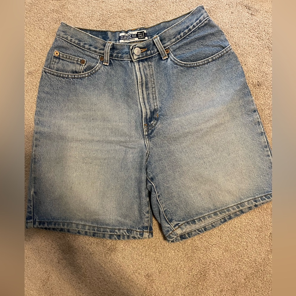 Vintage “GAP” Classic Fit- Best Basics Light Blue Denim Shorts- Size: 10